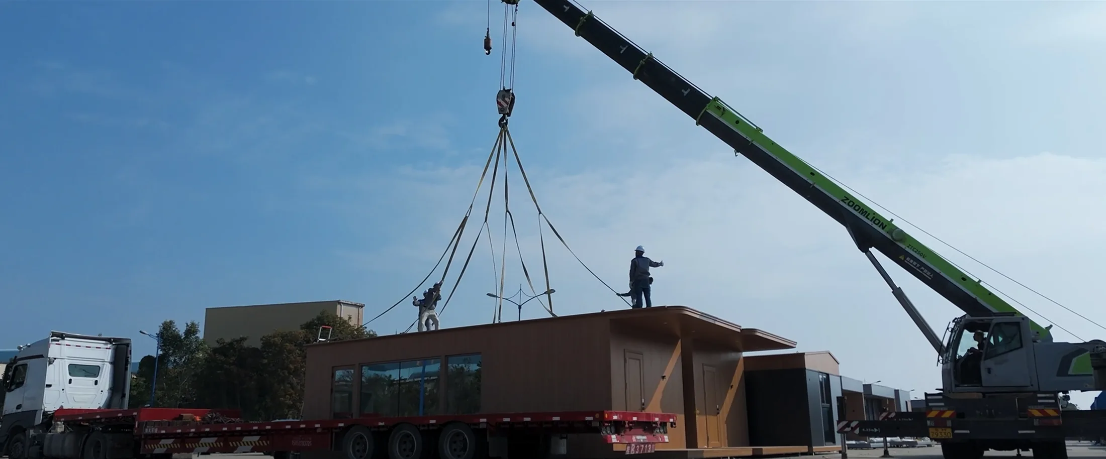 Crane installation of Alumodular factory built home module
